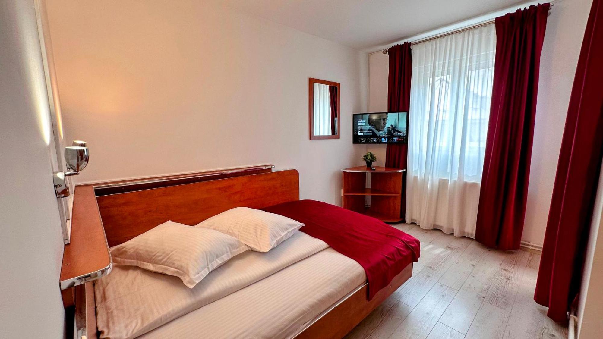 Hotel Valea Alba View - Self Check-In Buşteni Exteriér fotografie