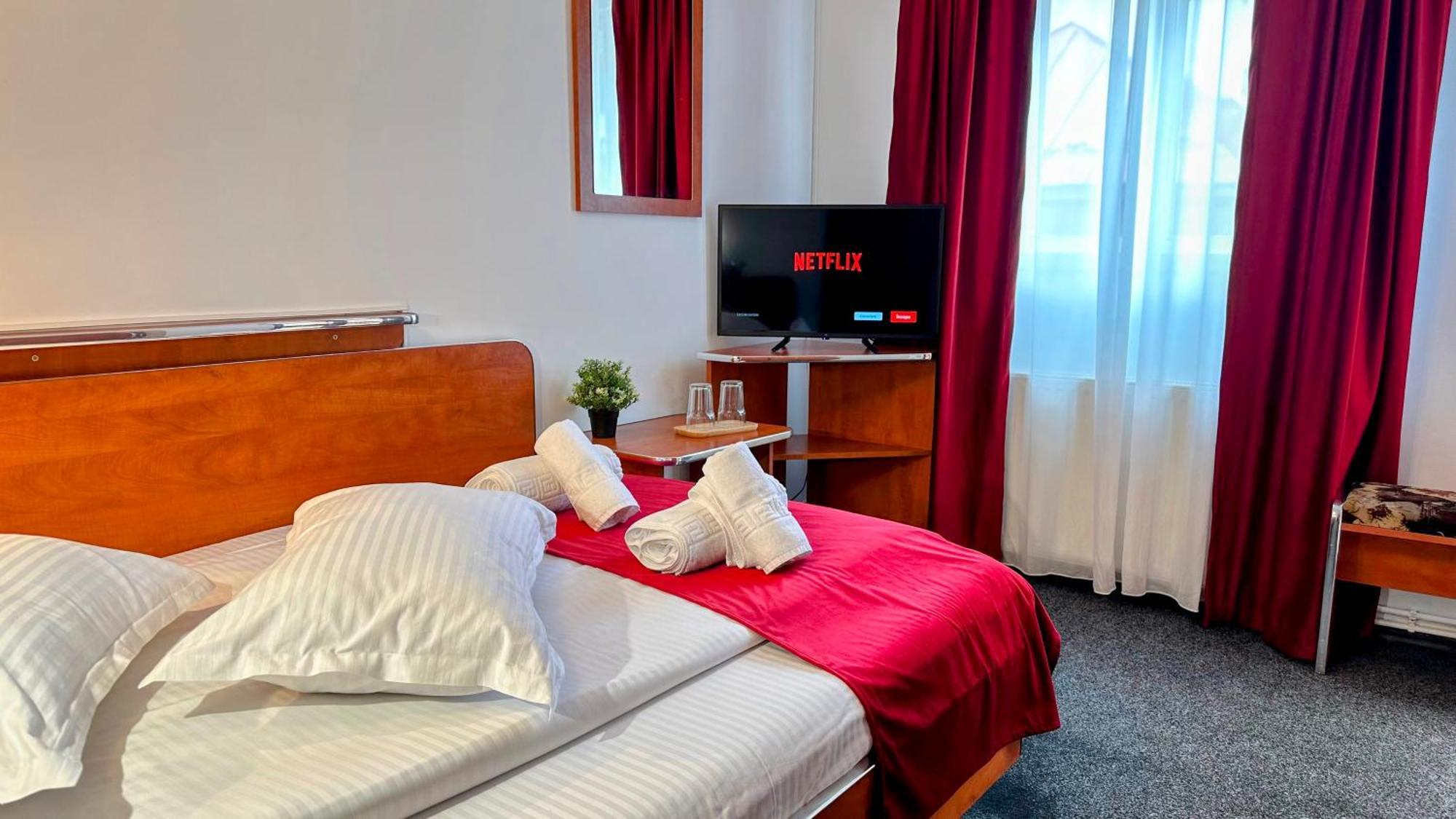 Hotel Valea Alba View - Self Check-In Buşteni Exteriér fotografie