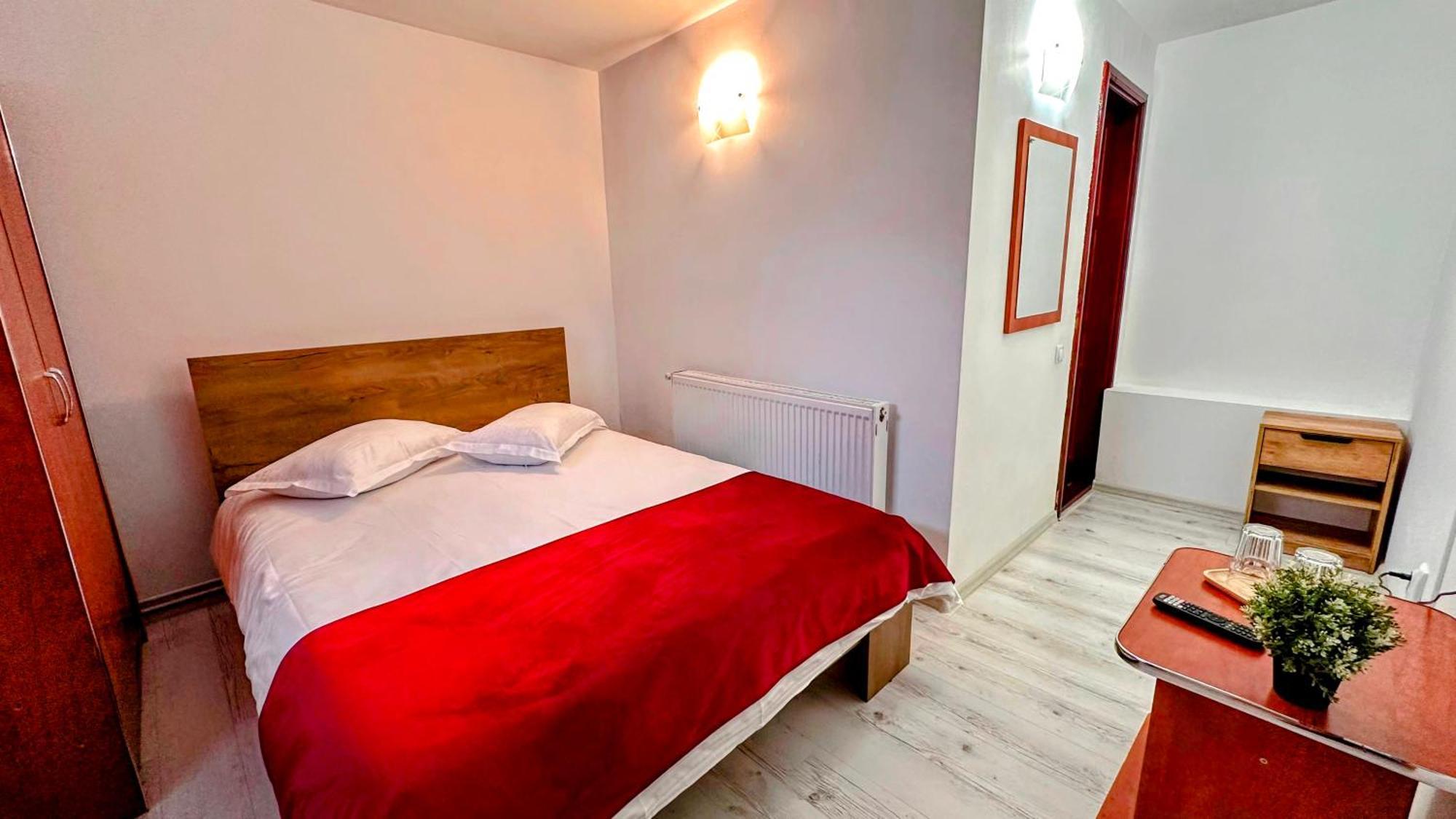 Hotel Valea Alba View - Self Check-In Buşteni Exteriér fotografie