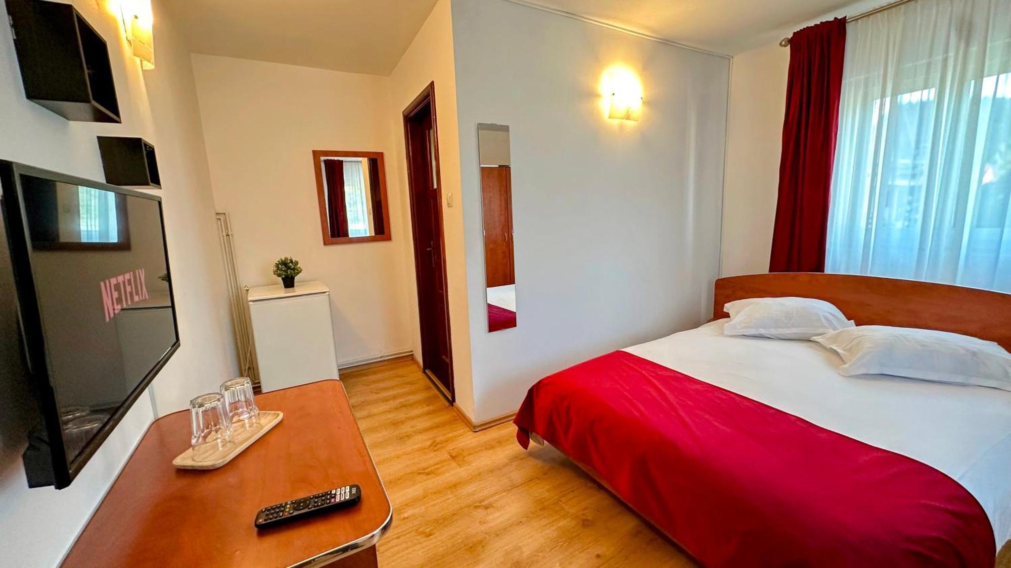 Hotel Valea Alba View - Self Check-In Buşteni Exteriér fotografie