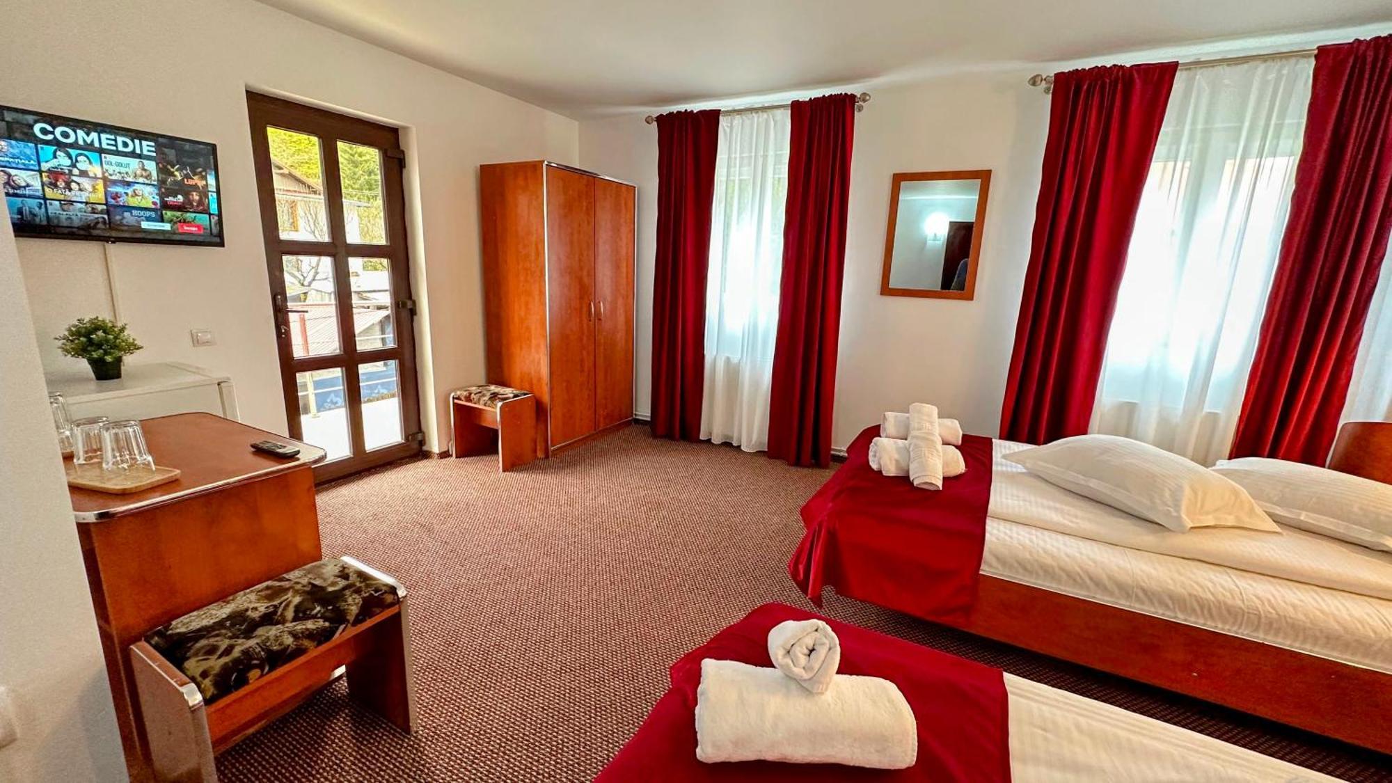Hotel Valea Alba View - Self Check-In Buşteni Exteriér fotografie