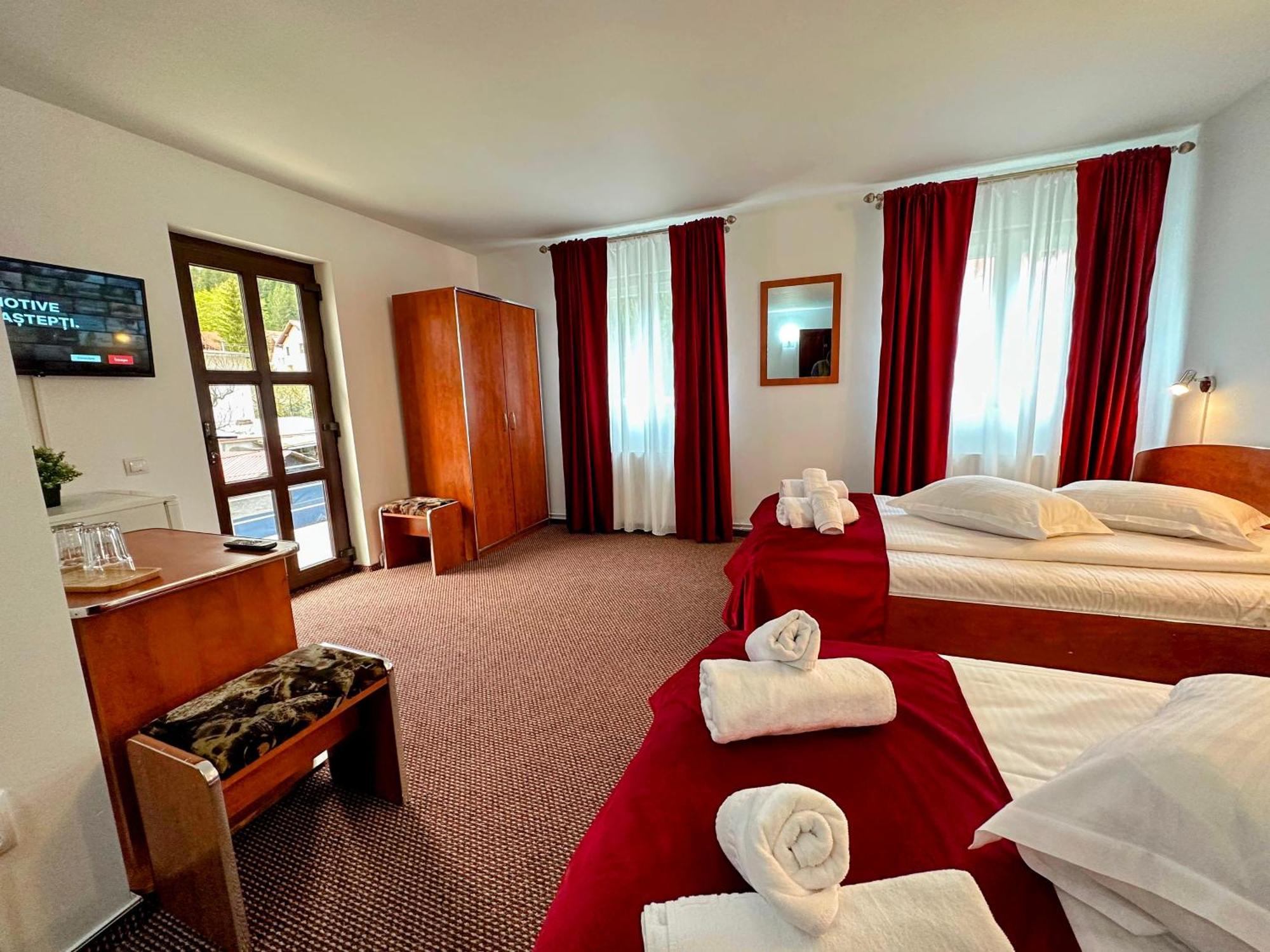 Hotel Valea Alba View - Self Check-In Buşteni Exteriér fotografie