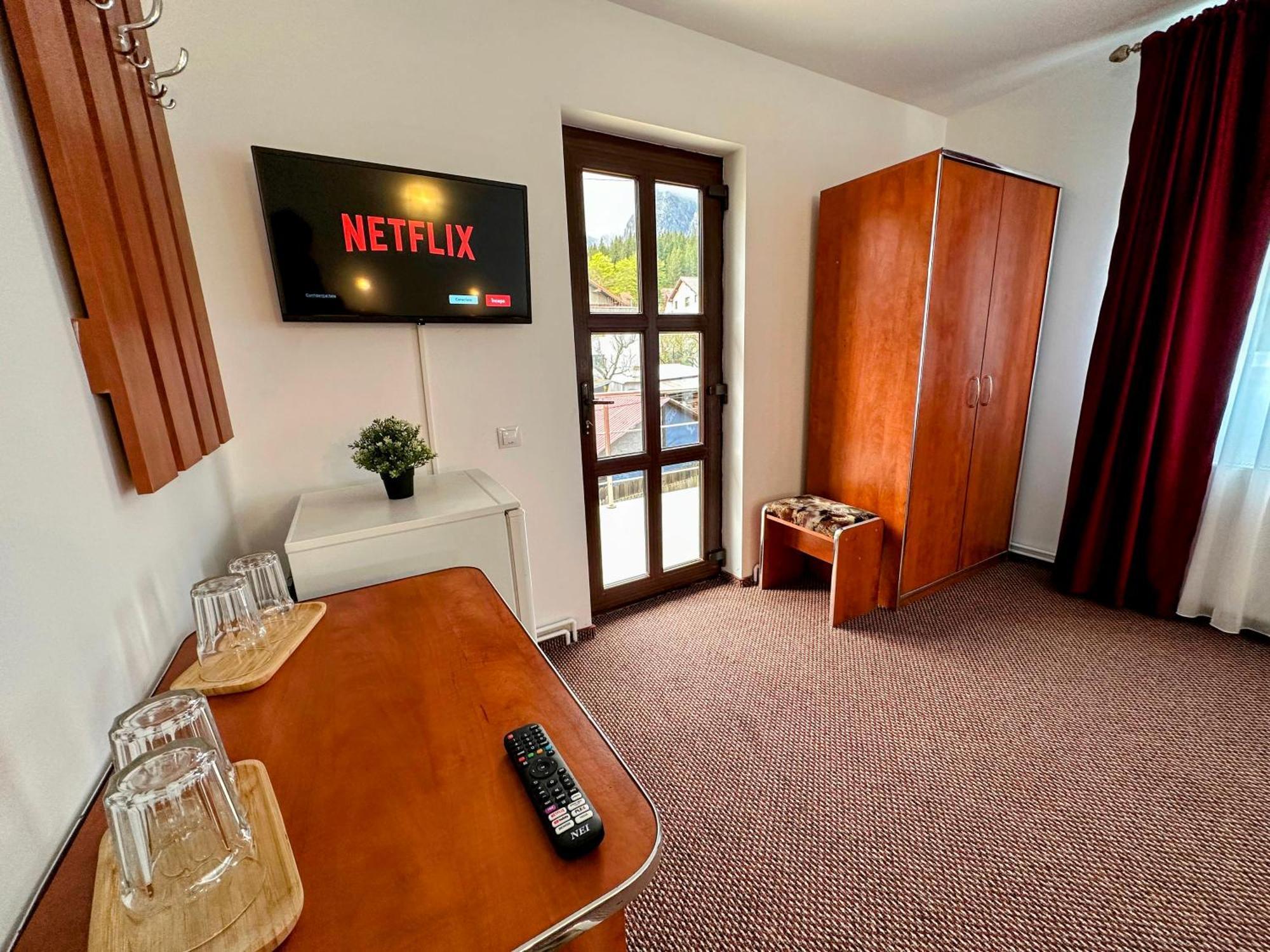 Hotel Valea Alba View - Self Check-In Buşteni Exteriér fotografie
